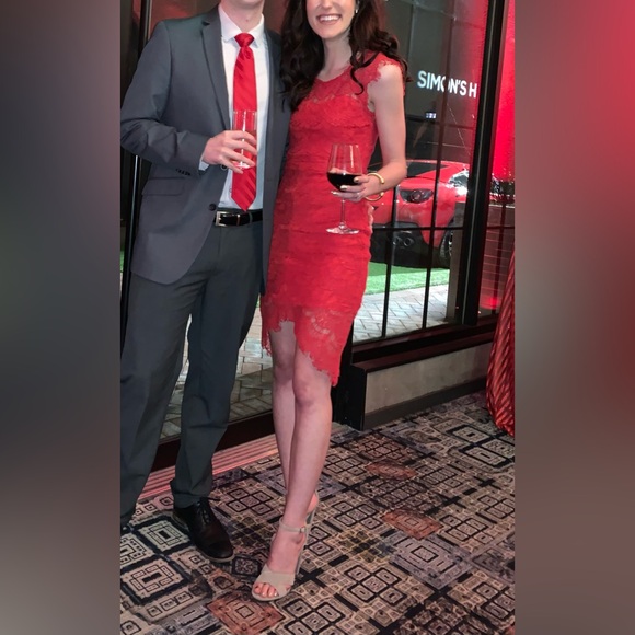 Red Lace Bodycon Dress - Size Small - Picture 9 of 9
